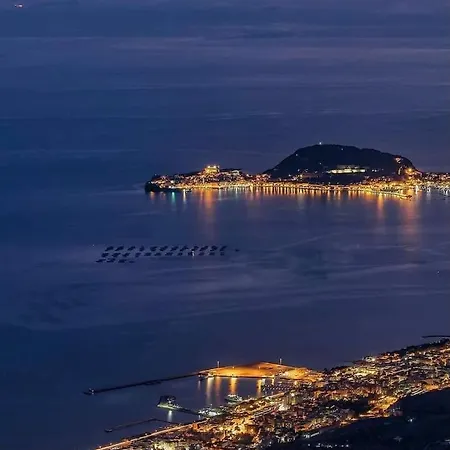C A S A A D E L E Per In Semplicità E Relax Hébergement de vacances Itri